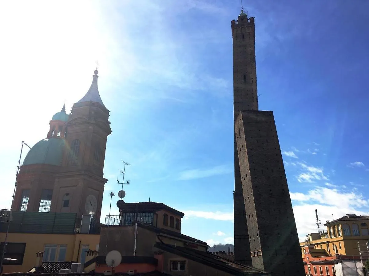 Bed & Breakfast B&B Speakeasy - Due Torri Bologna Italy